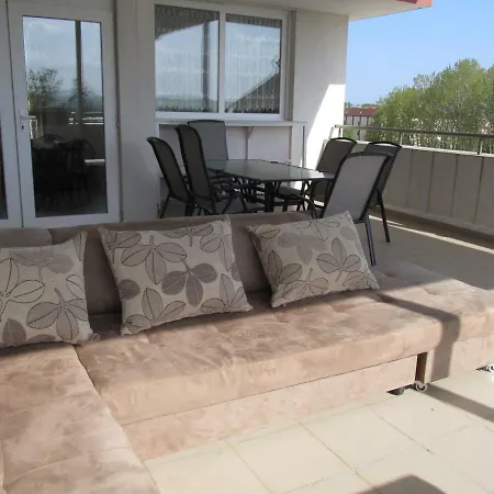 Cote D'azure 3* סאני ביץ'