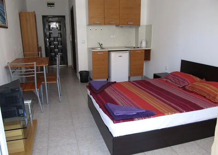 Apart-hotel Cote D'azure 3*