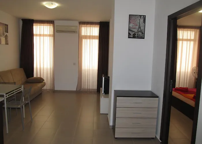 Cote D'azure Nesebar