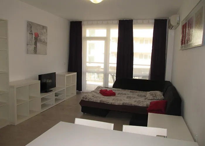 Cote D'azure Apart-hotel 3*